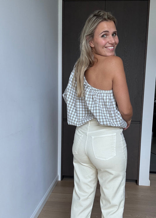 Mom-fit jeans