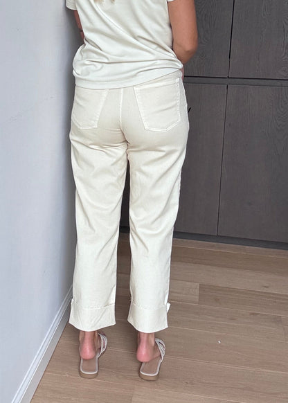 Mom-fit jeans